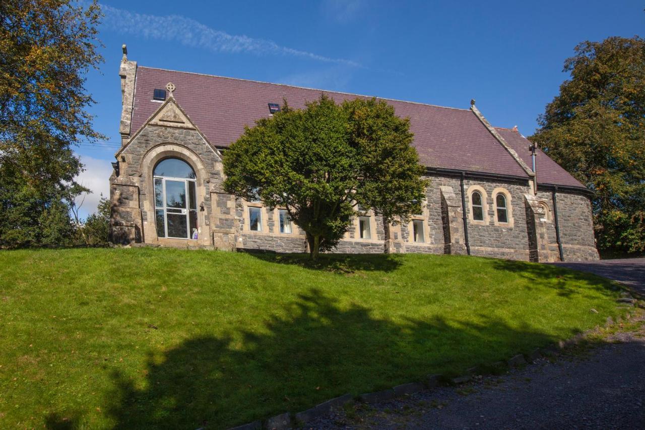 Mountain Church Capel Curig Exterior photo